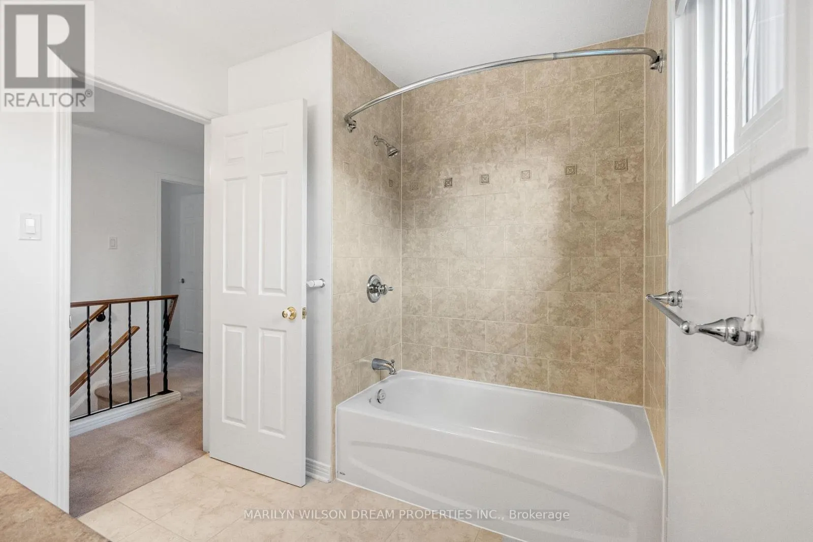 1150 BORDEAU GROVE