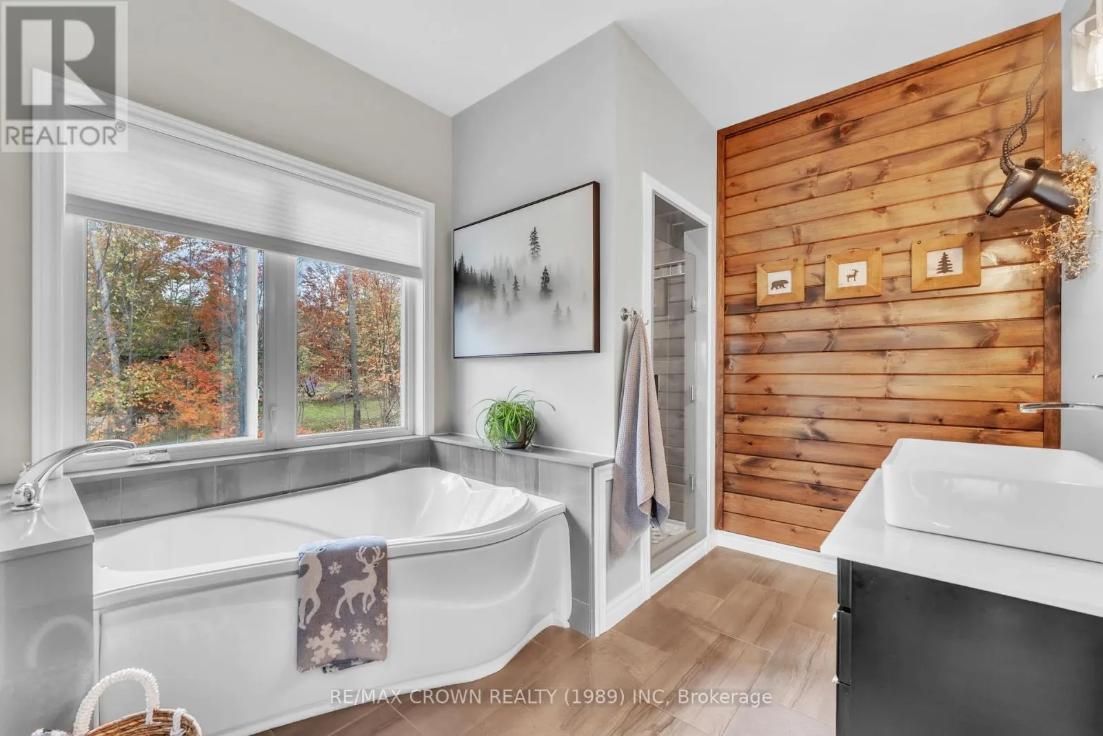 28 MAPLE RIDGE ROAD