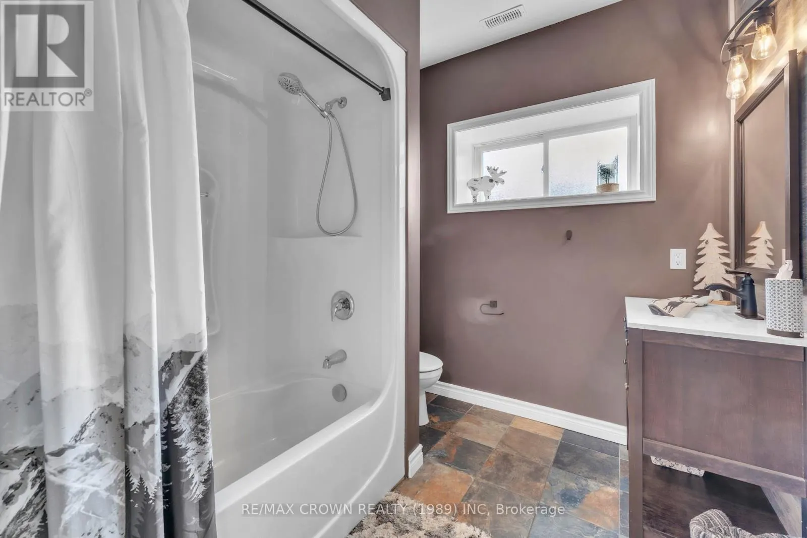 28 MAPLE RIDGE ROAD