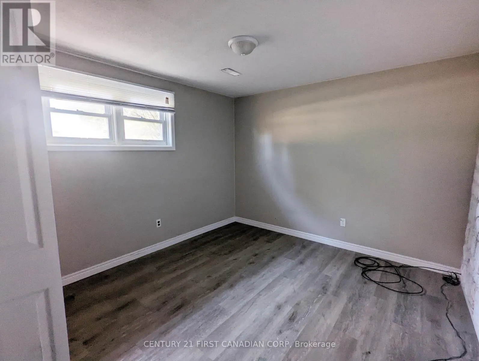 6 SPARTAN DRIVE