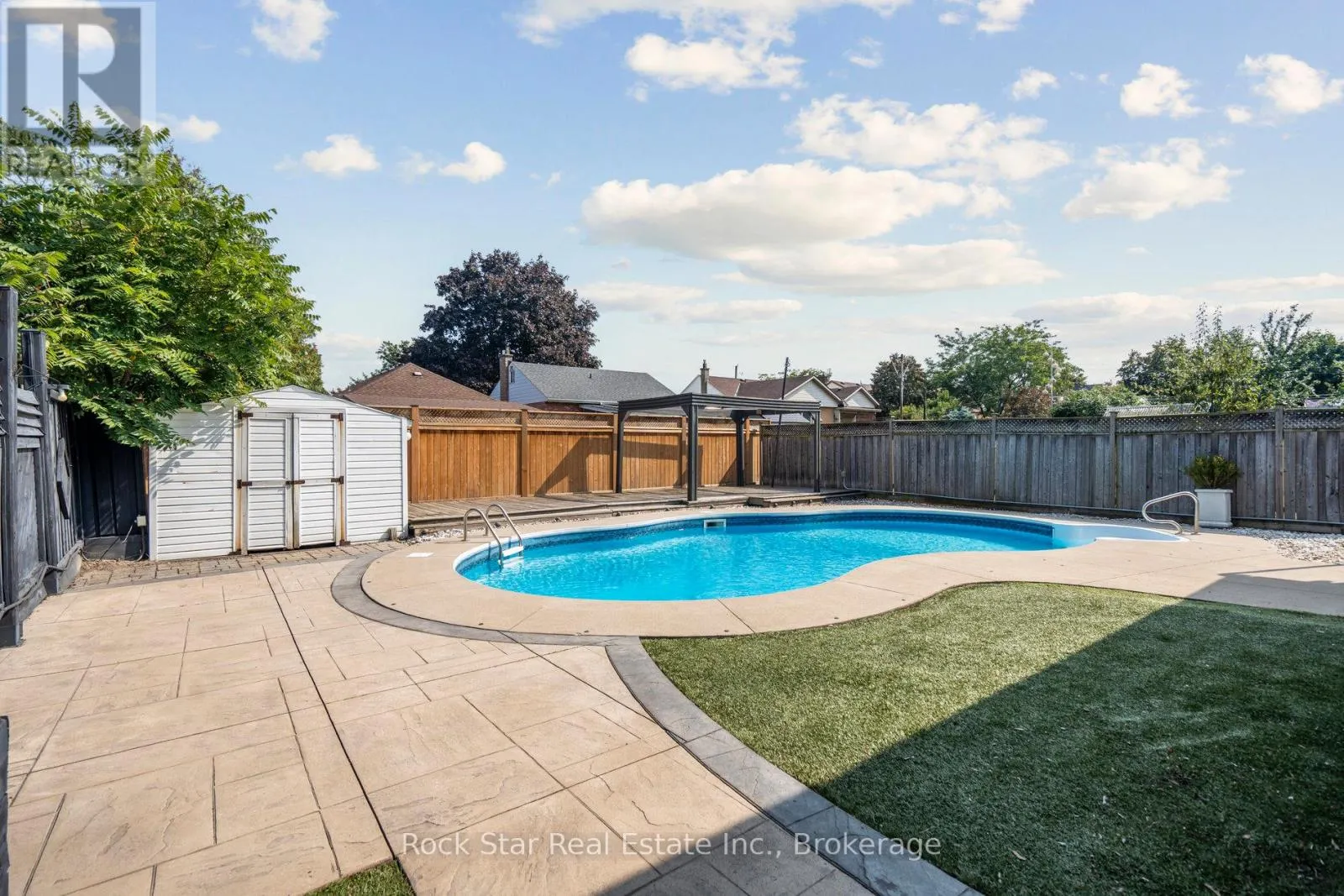 211 ROSEDALE AVENUE