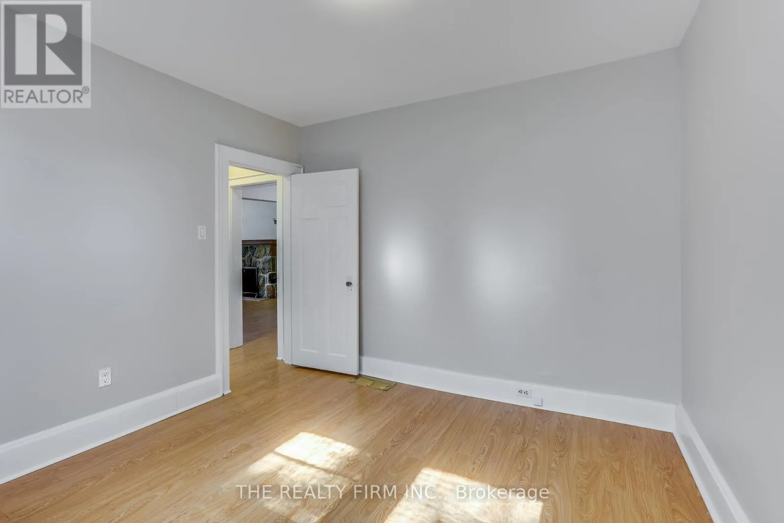 12 LINWOOD STREET