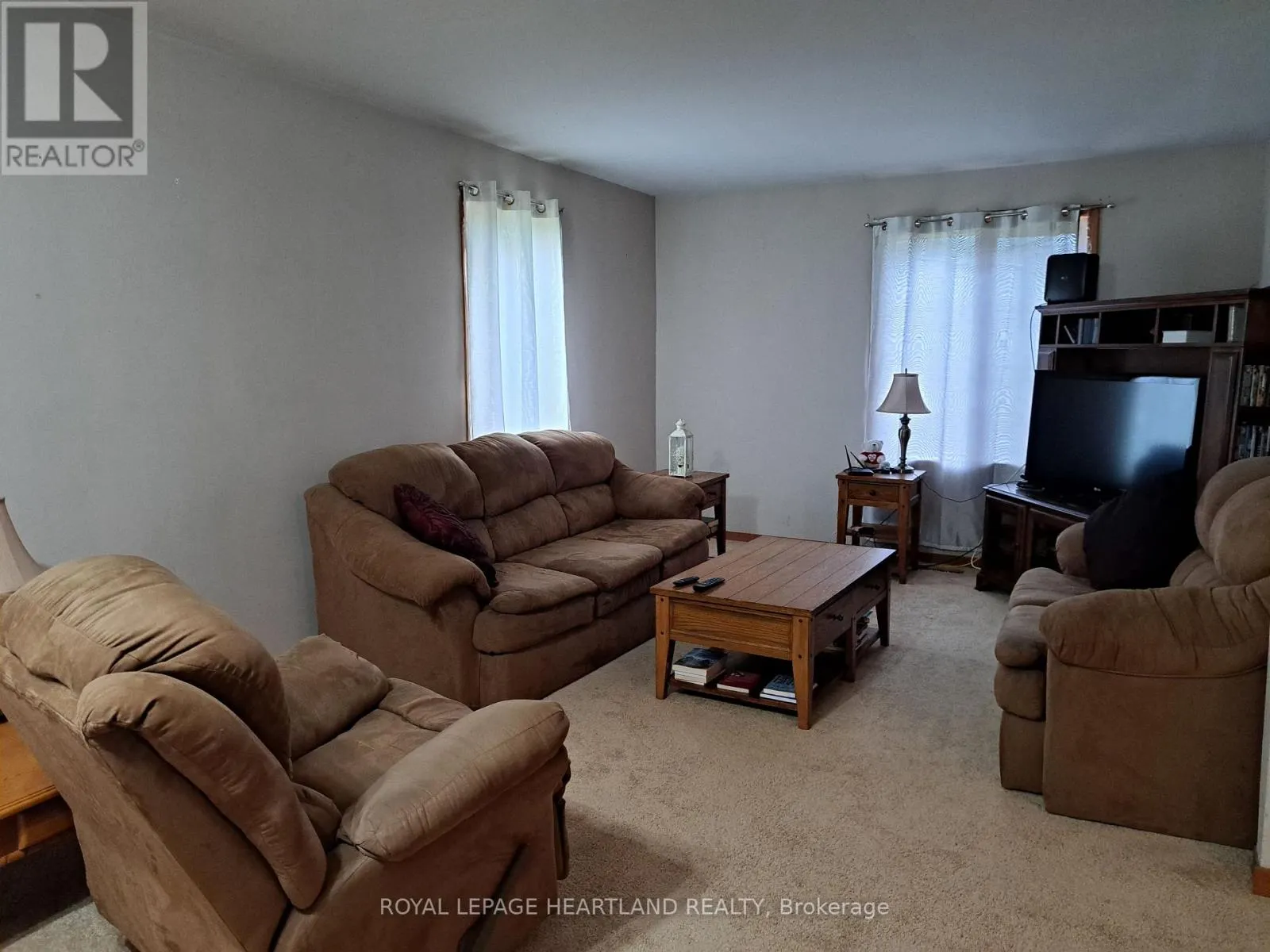 27524 NEW ONTARIO ROAD