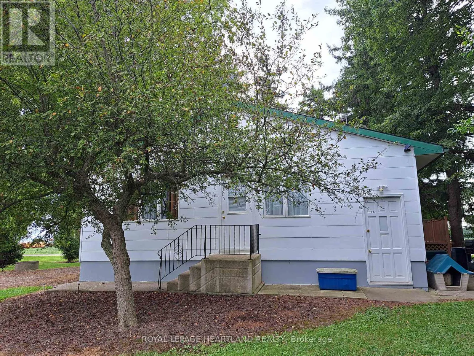 27524 NEW ONTARIO ROAD