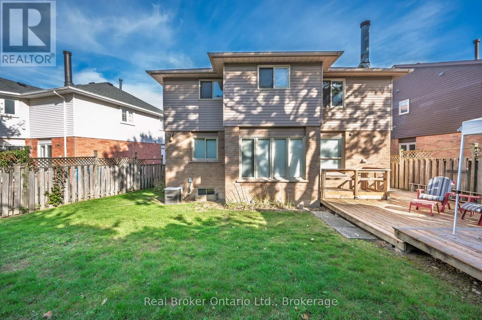10 AVONBRIDGE COURT