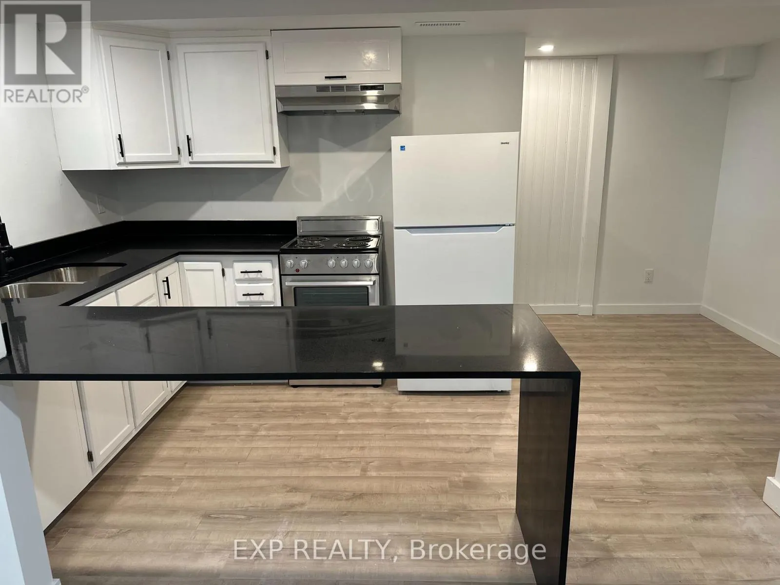 LOWER - 90 COMMERCIAL STREET, #LOWER