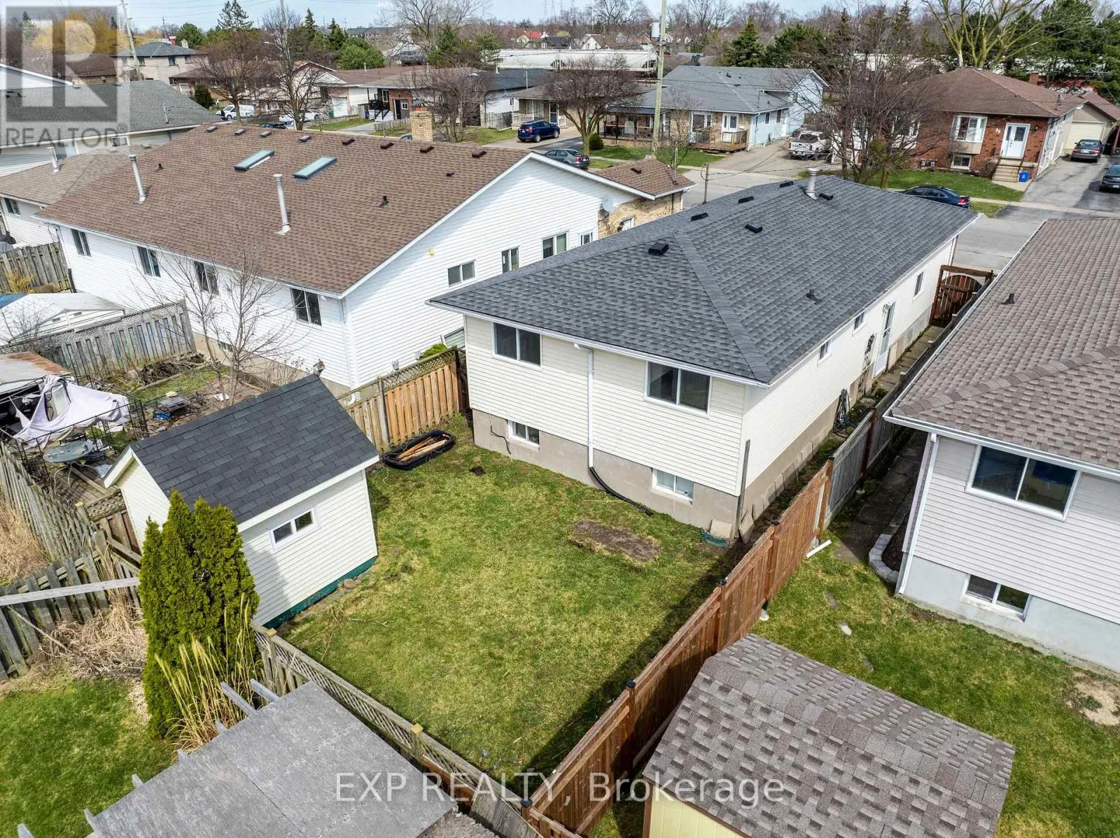 LOWER - 90 COMMERCIAL STREET, #LOWER