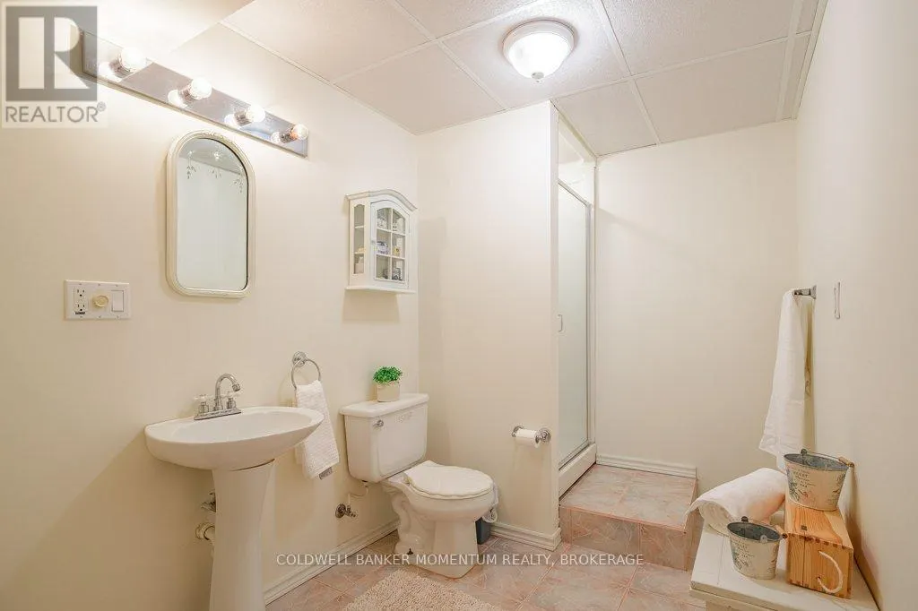 43 SILVERCREST COURT