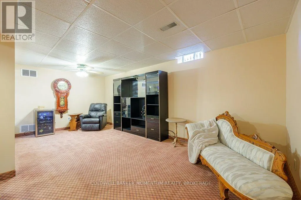 43 SILVERCREST COURT
