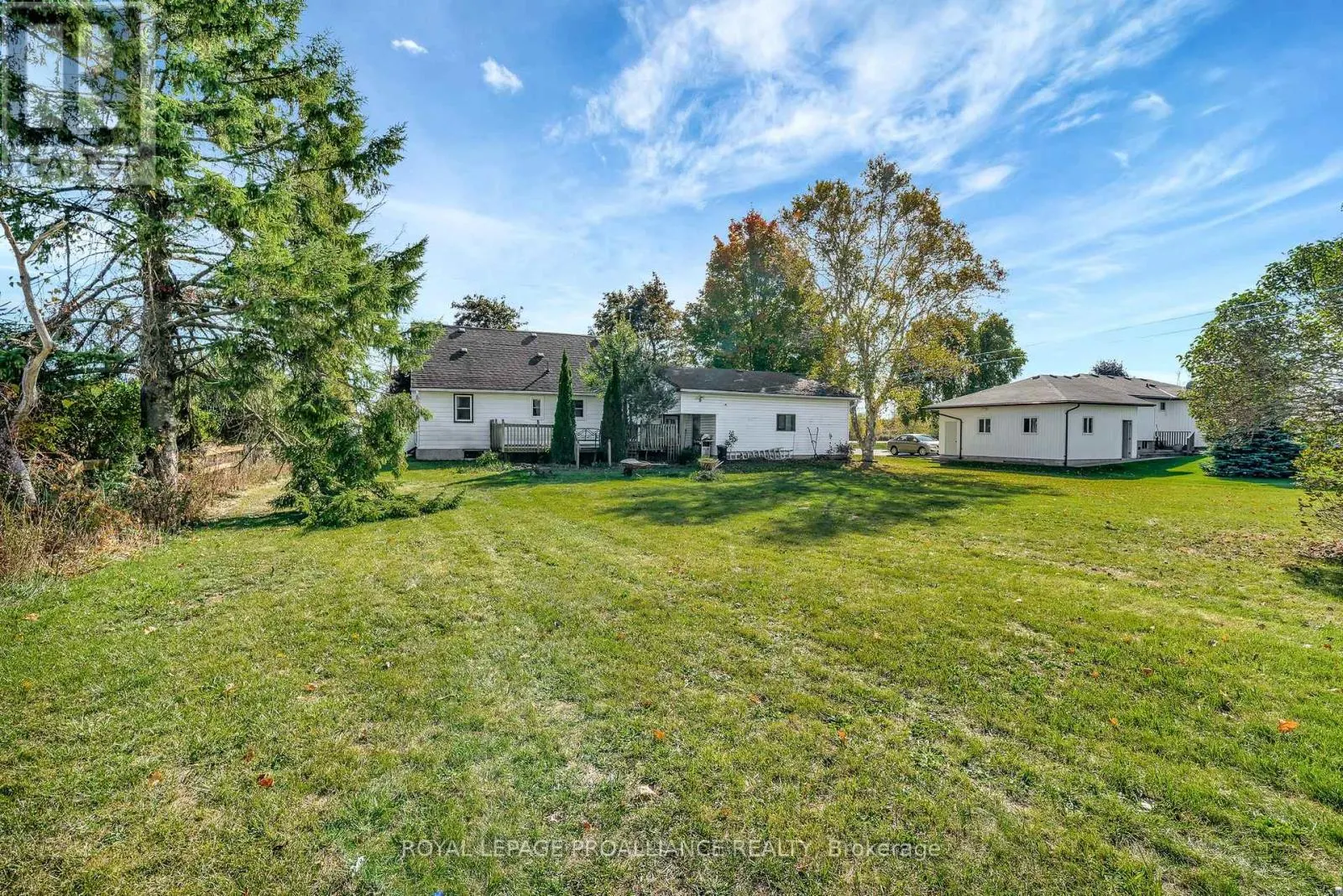 1067 AIRPORT PARKWAY