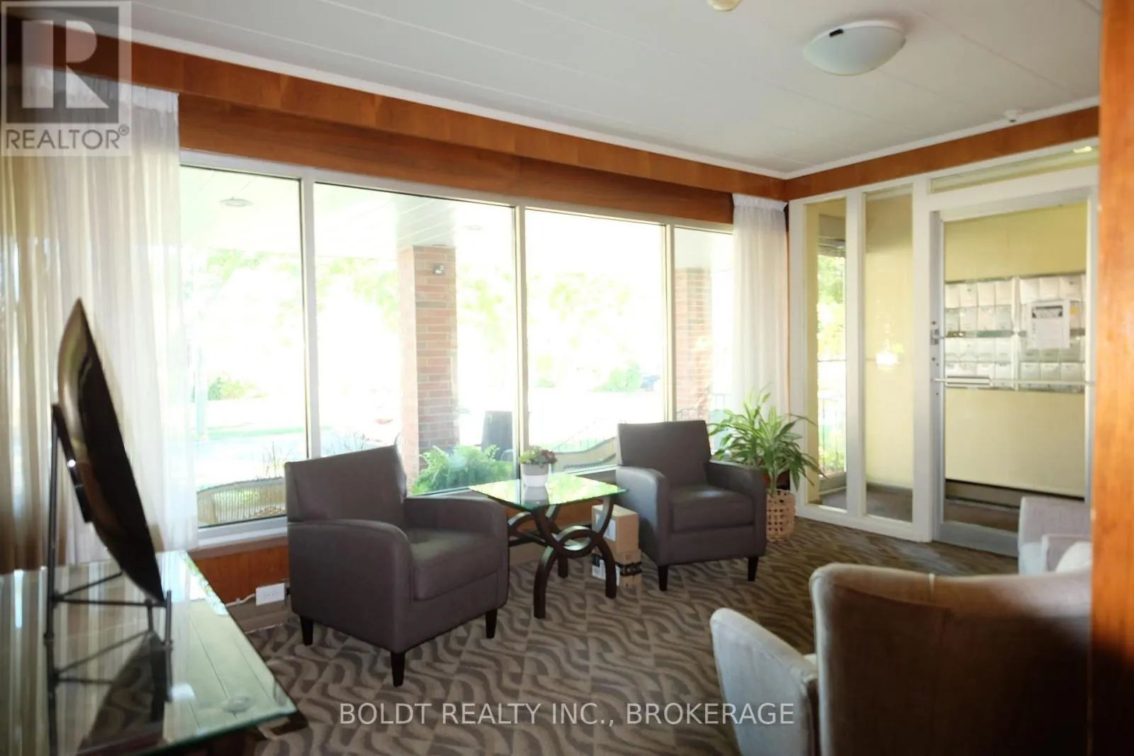201 - 14 NORRIS PLACE, #201