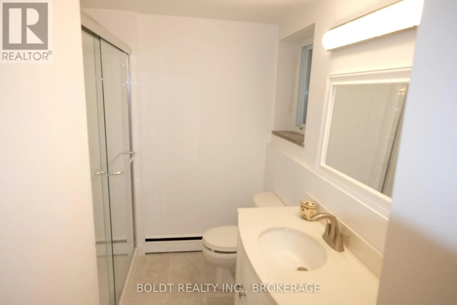 201 - 14 NORRIS PLACE, #201