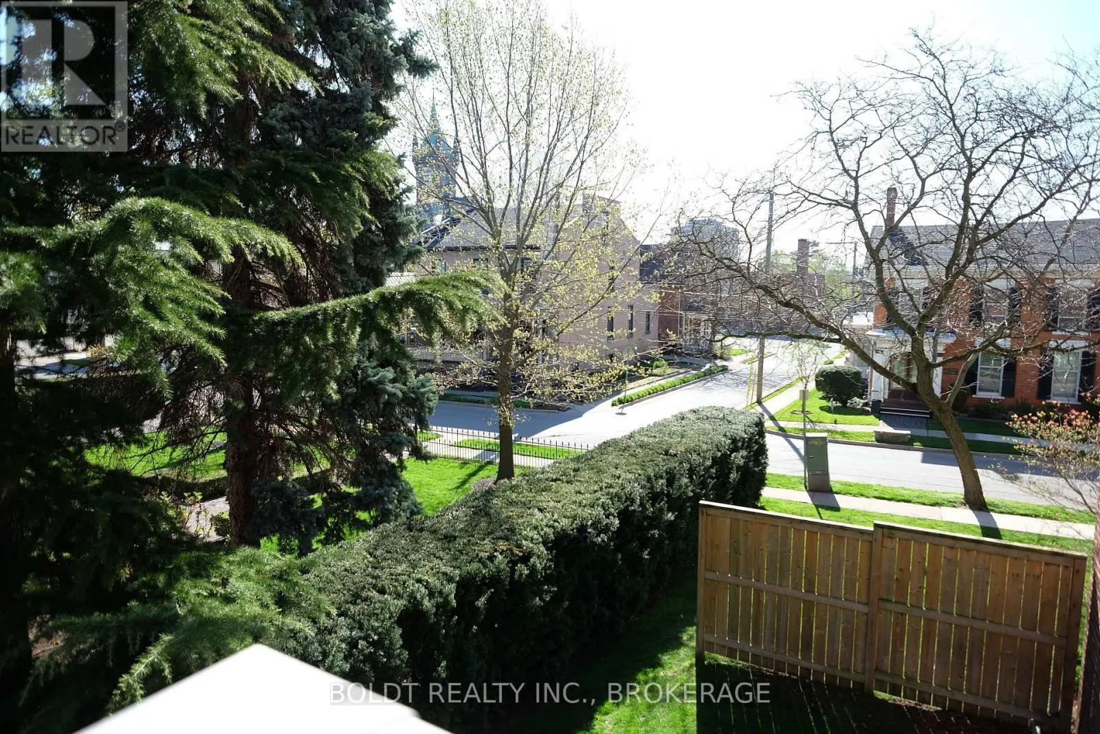 201 - 14 NORRIS PLACE, #201