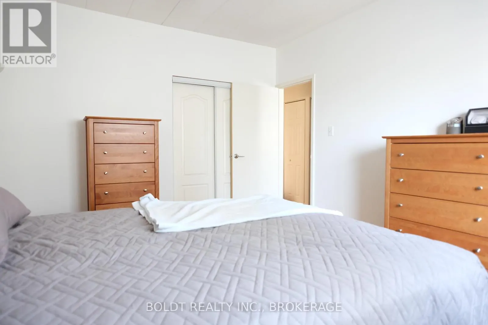 201 - 14 NORRIS PLACE, #201