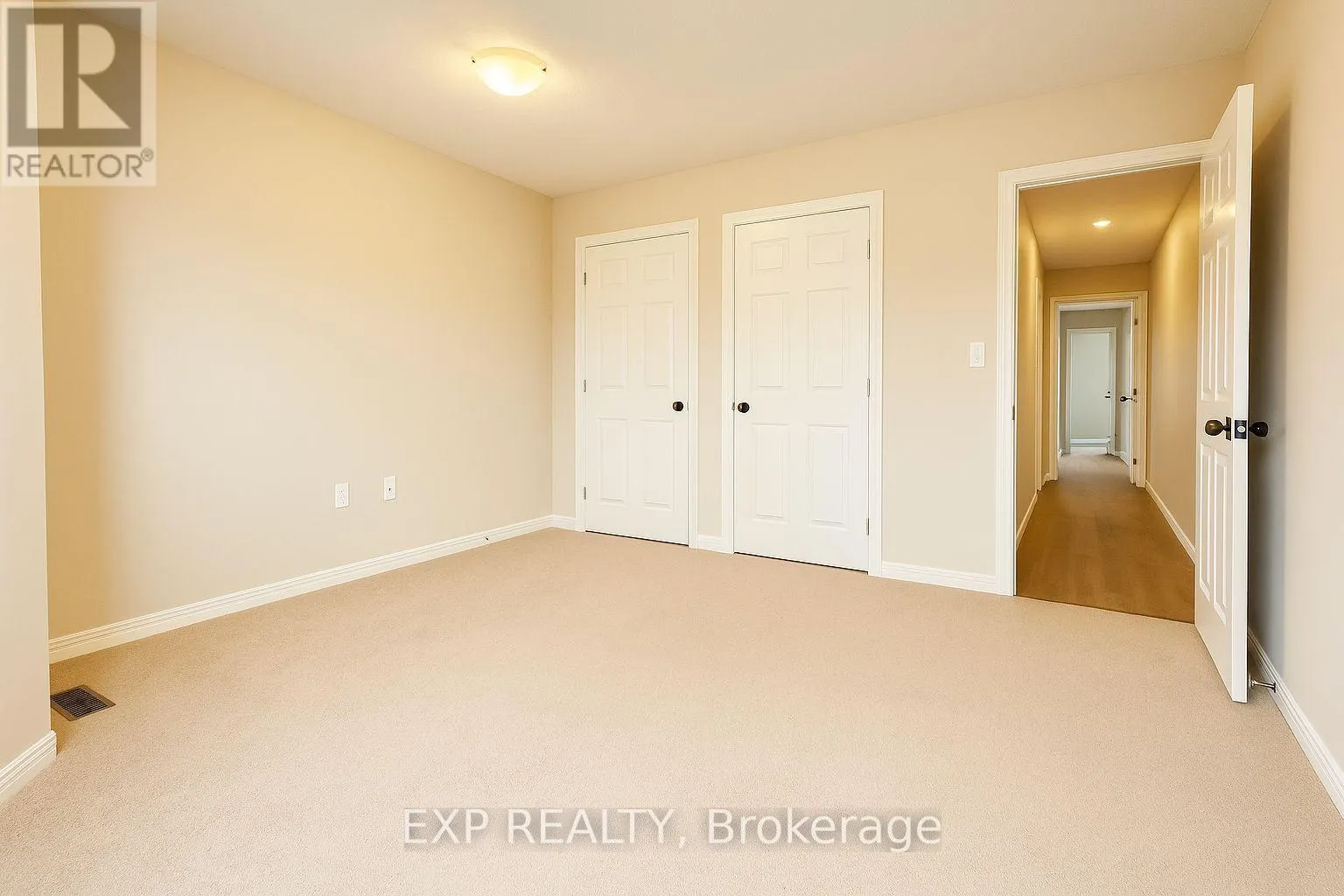 B6 - 6 UPPER MERCER STREET E