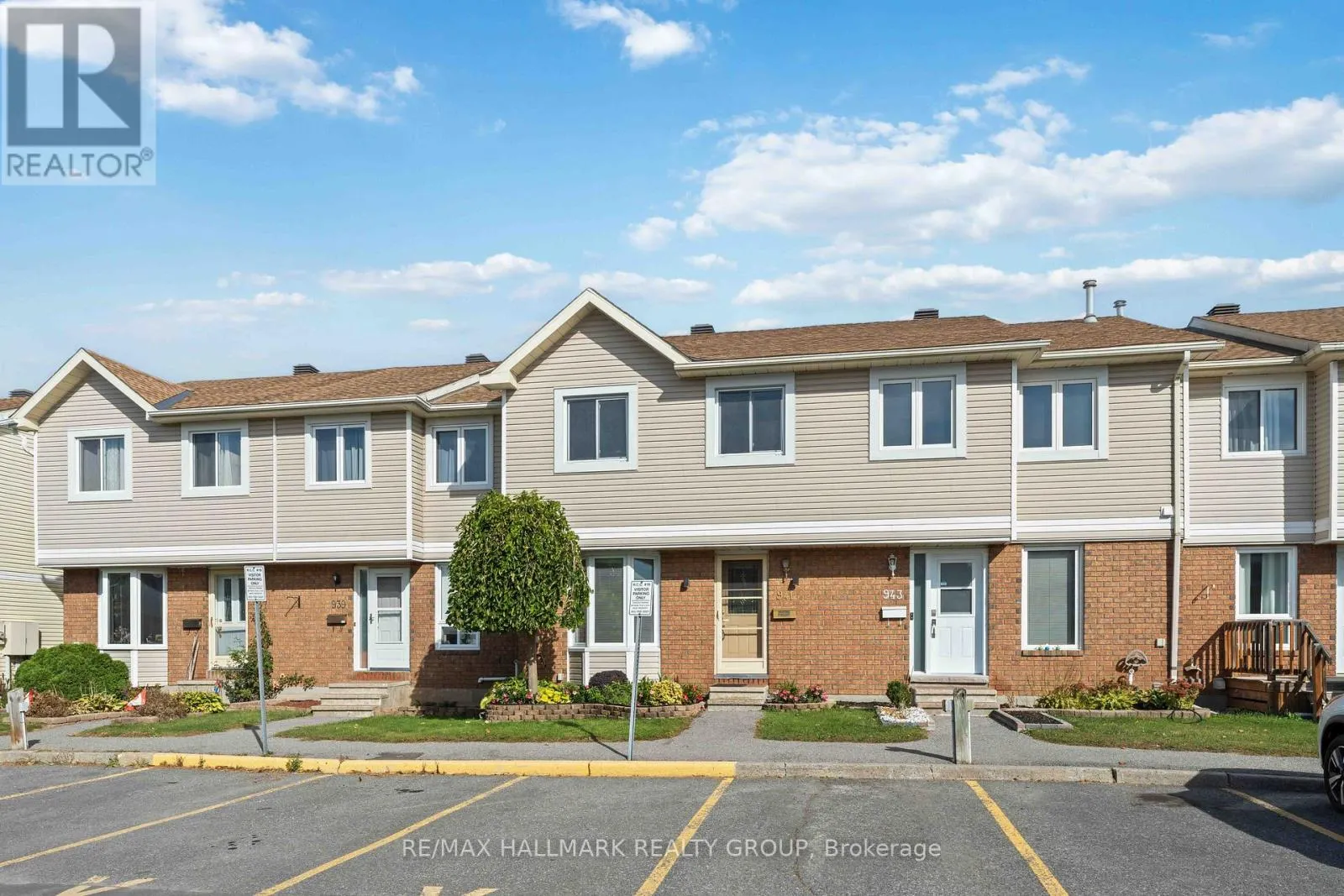 941 COOKSHIRE CRESCENT
