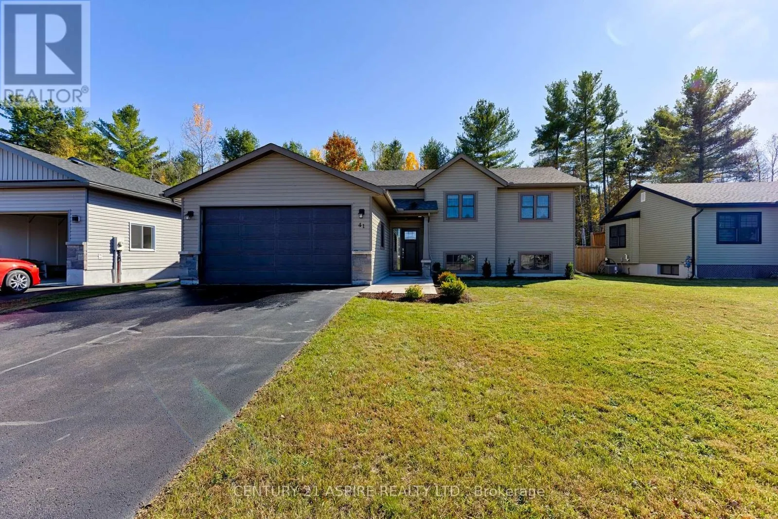 41 DUSTIN DRIVE