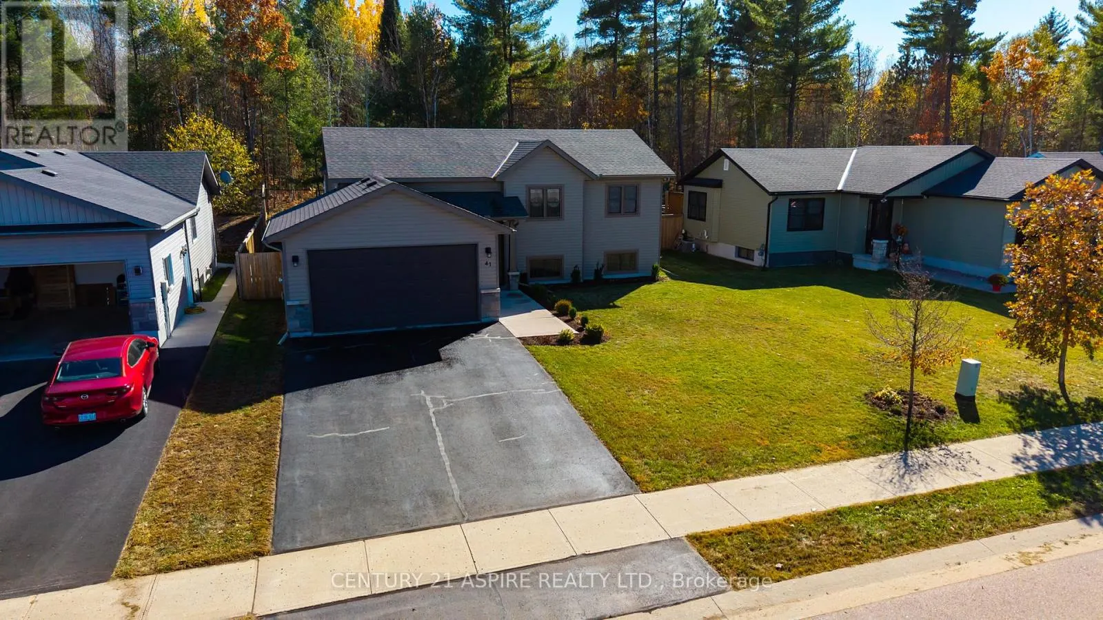 41 DUSTIN DRIVE