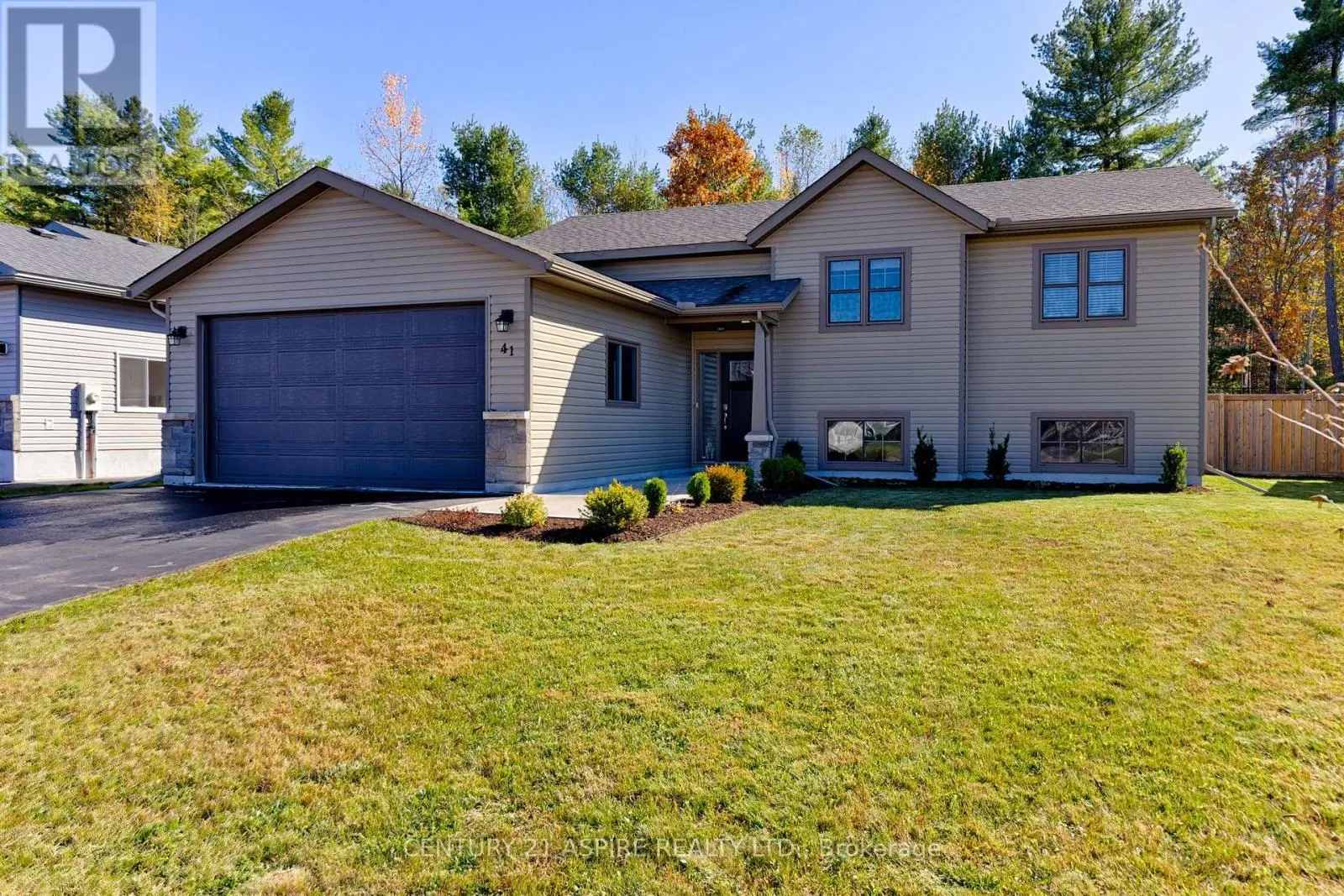 41 DUSTIN DRIVE