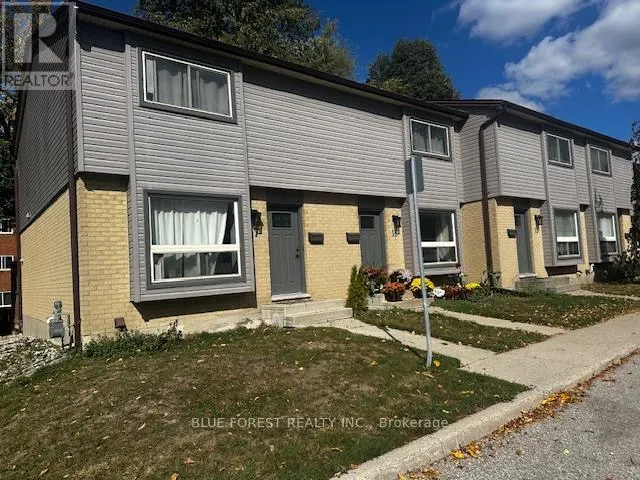 17 - 253 TAYLOR STREET, #17