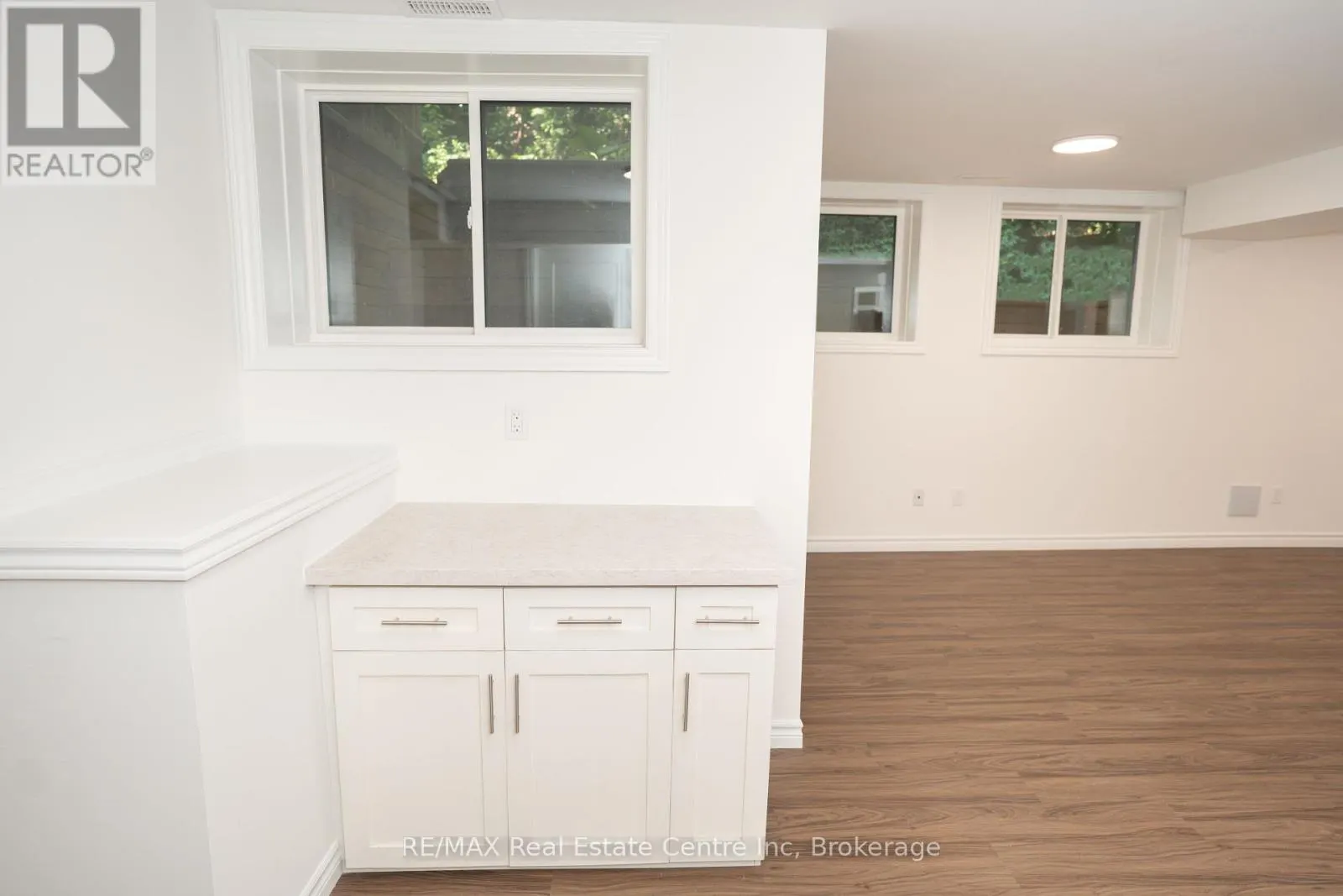 LOWER - 22 NEEVE STREET, #Lower
