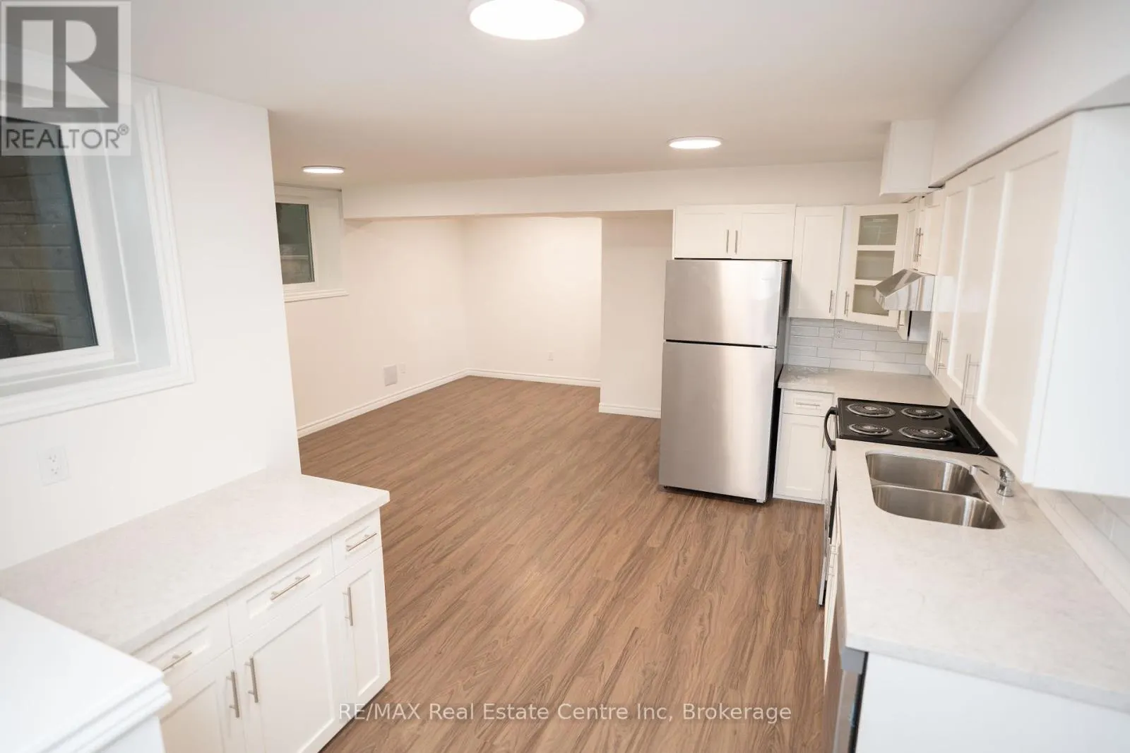 LOWER - 22 NEEVE STREET, #Lower