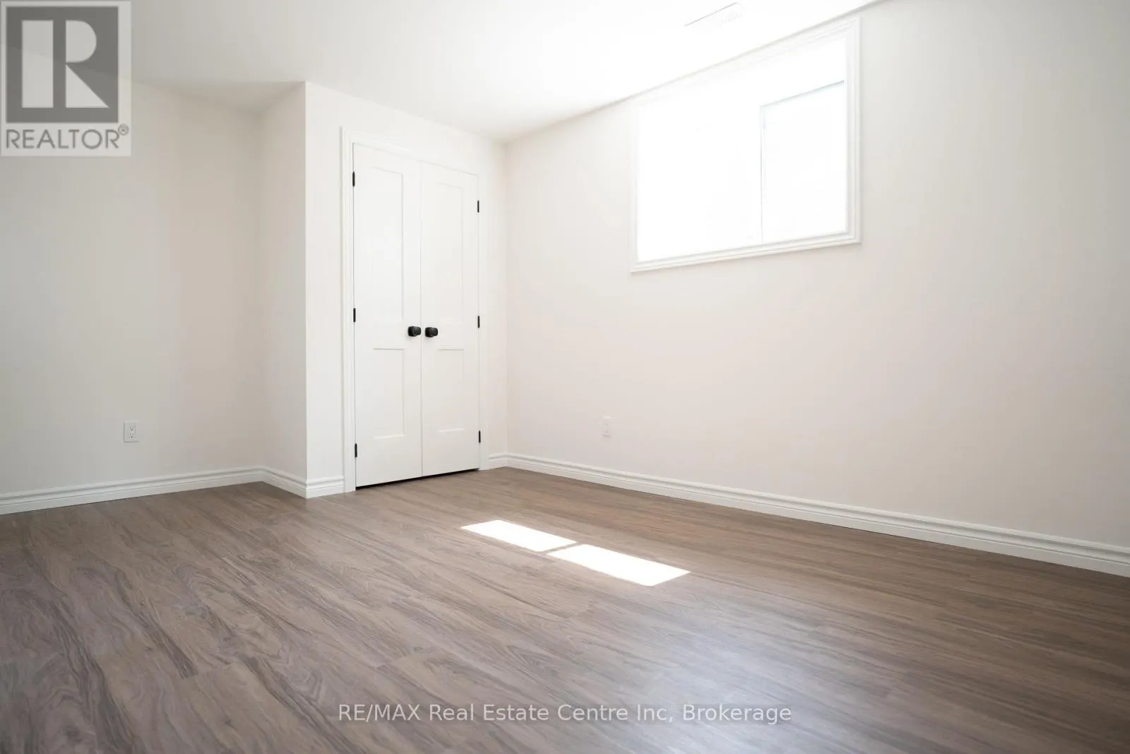 LOWER - 22 NEEVE STREET, #Lower