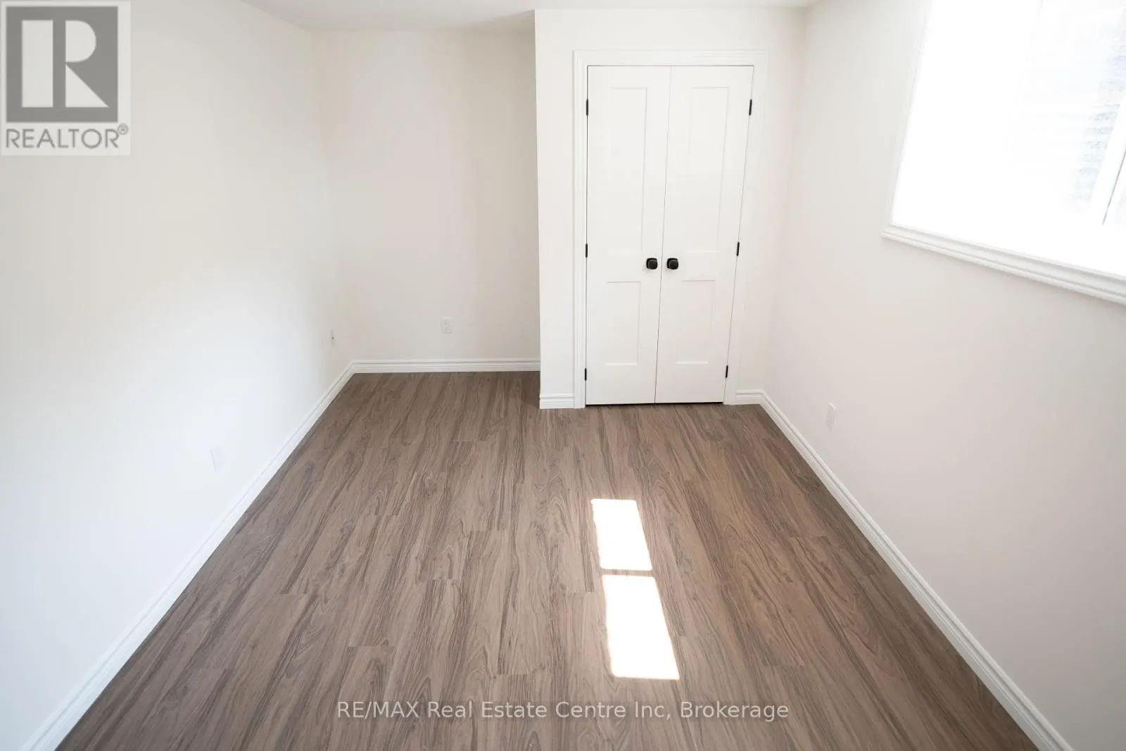 LOWER - 22 NEEVE STREET, #Lower
