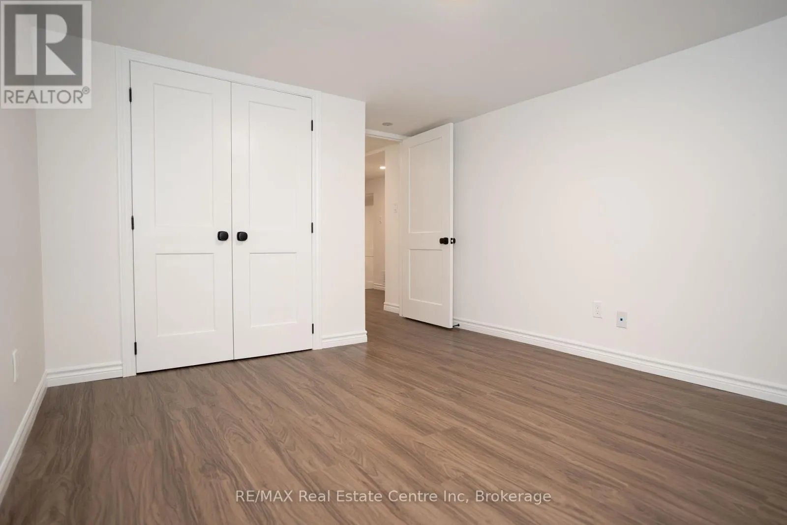 LOWER - 22 NEEVE STREET, #Lower
