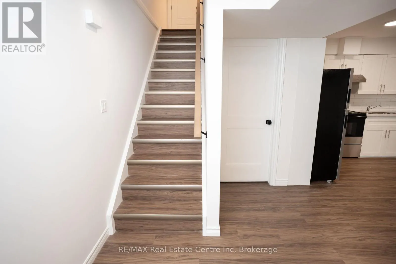 LOWER - 22 NEEVE STREET, #Lower