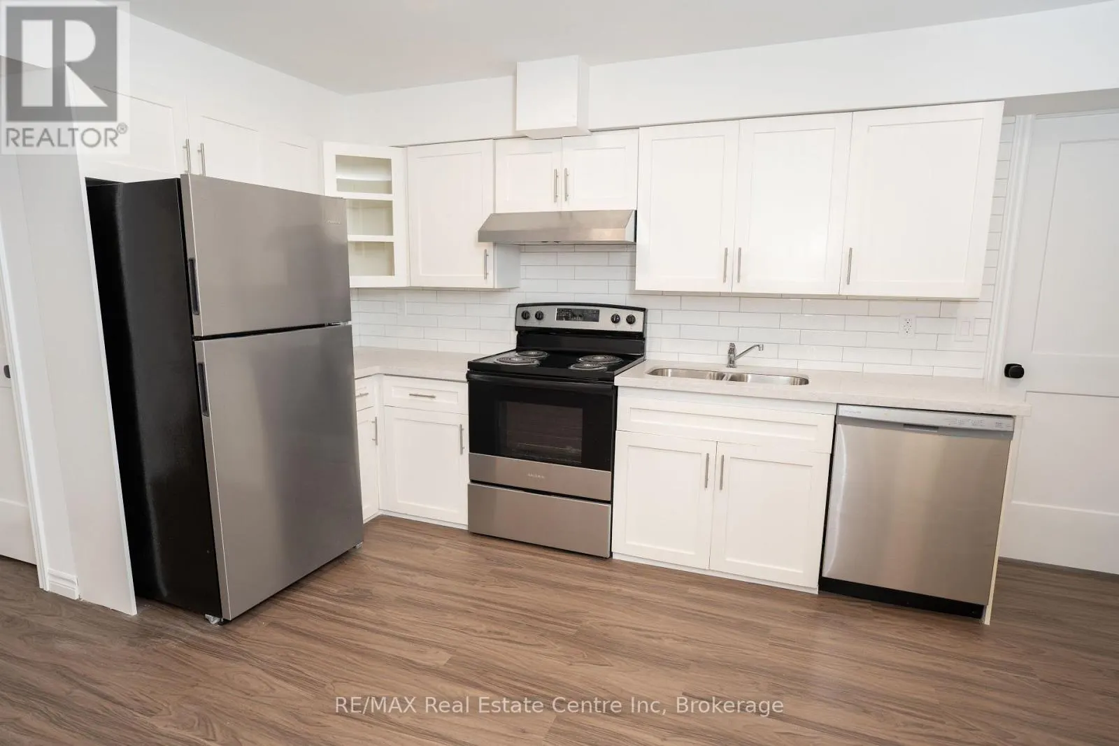 LOWER - 22 NEEVE STREET, #Lower