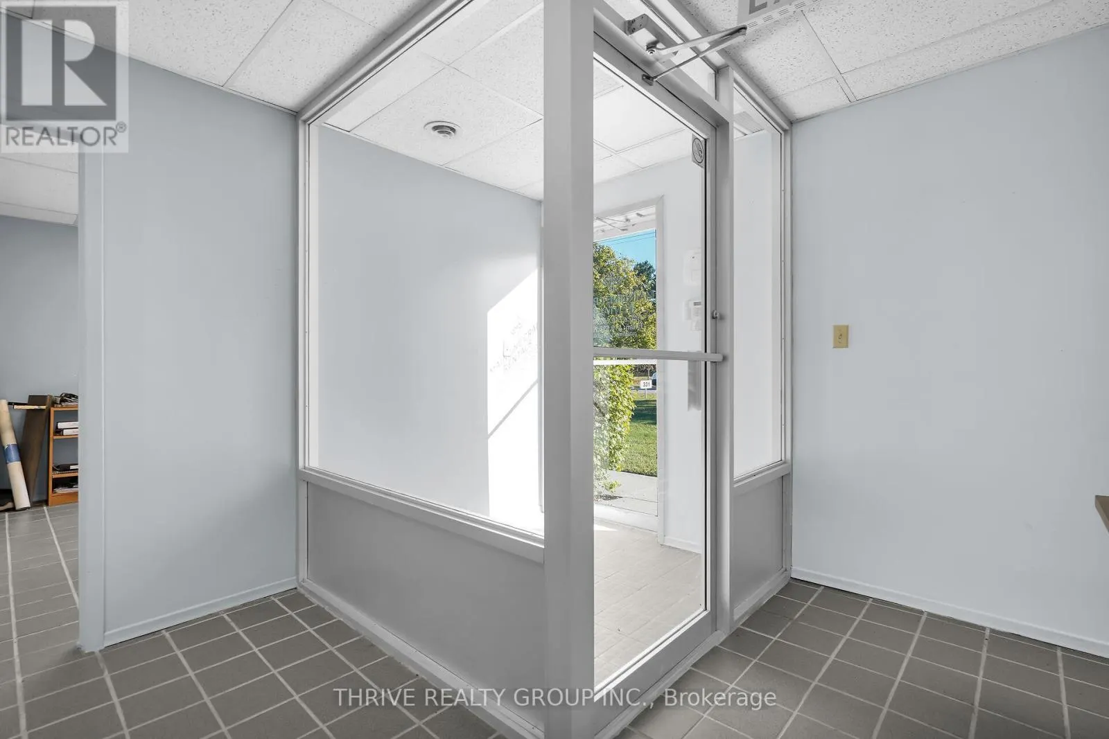 331 NEPTUNE CRESCENT