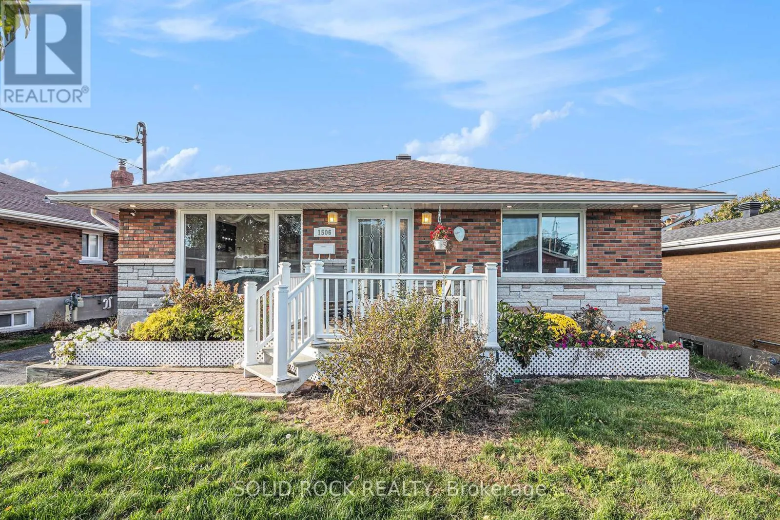 1506 FIRST STREET E