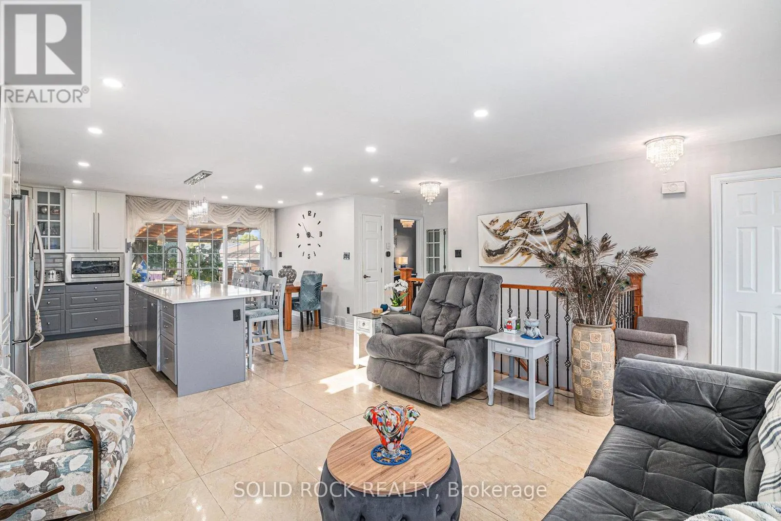 1506 FIRST STREET E
