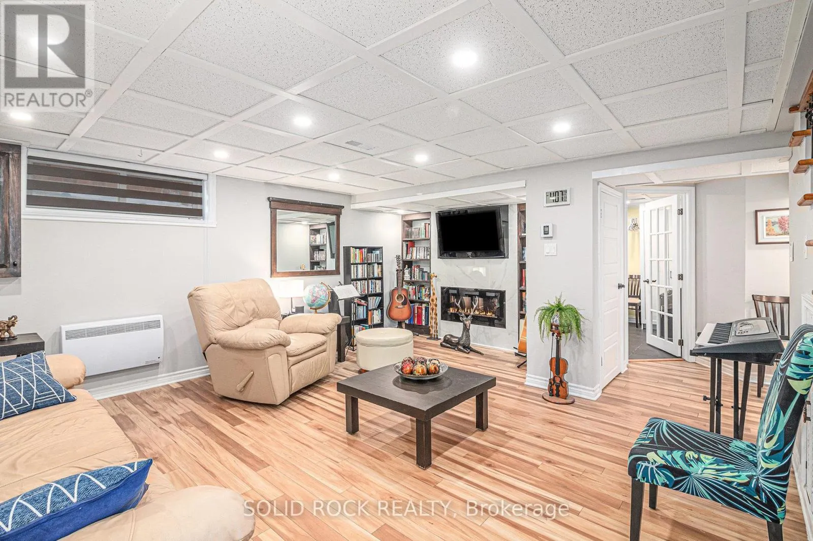 1506 FIRST STREET E