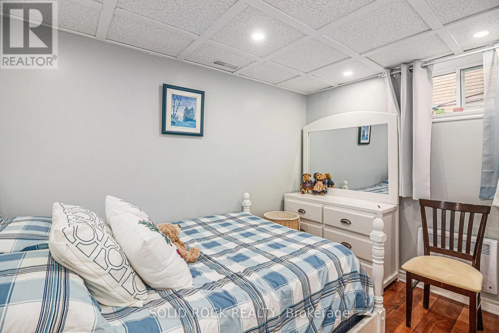 1506 FIRST STREET E