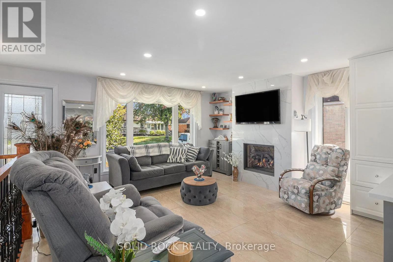 1506 FIRST STREET E