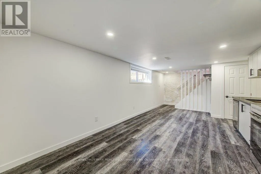 88 WOODHAVEN ROAD