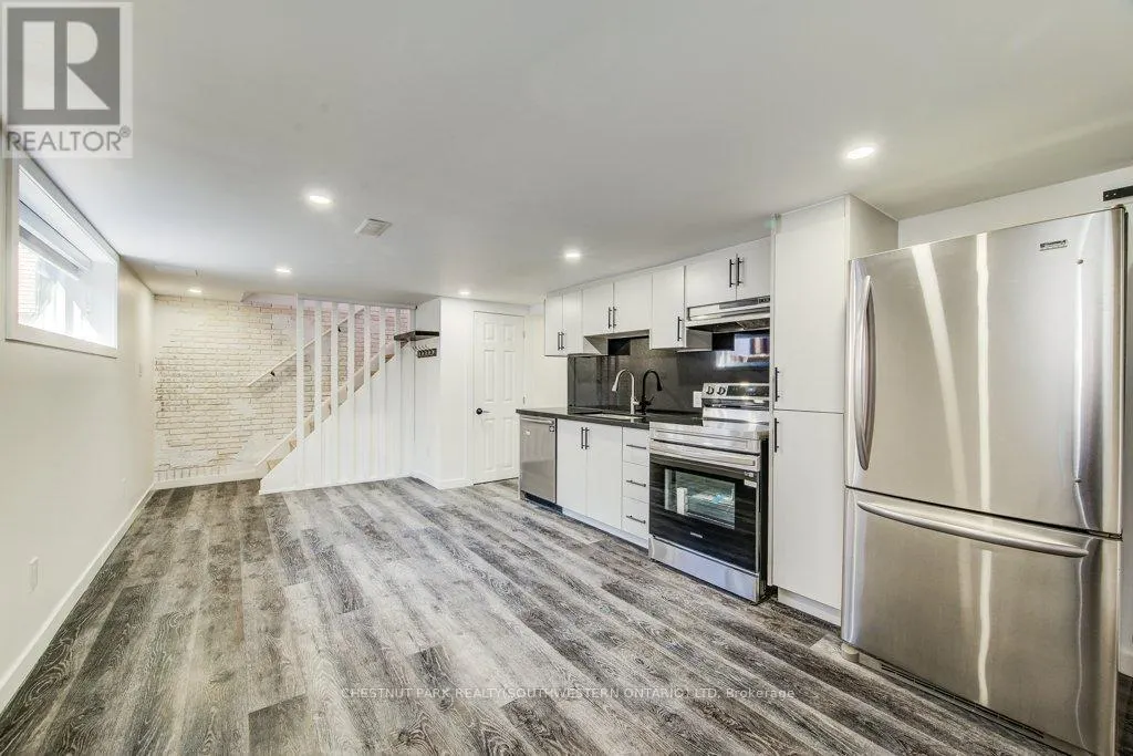 88 WOODHAVEN ROAD