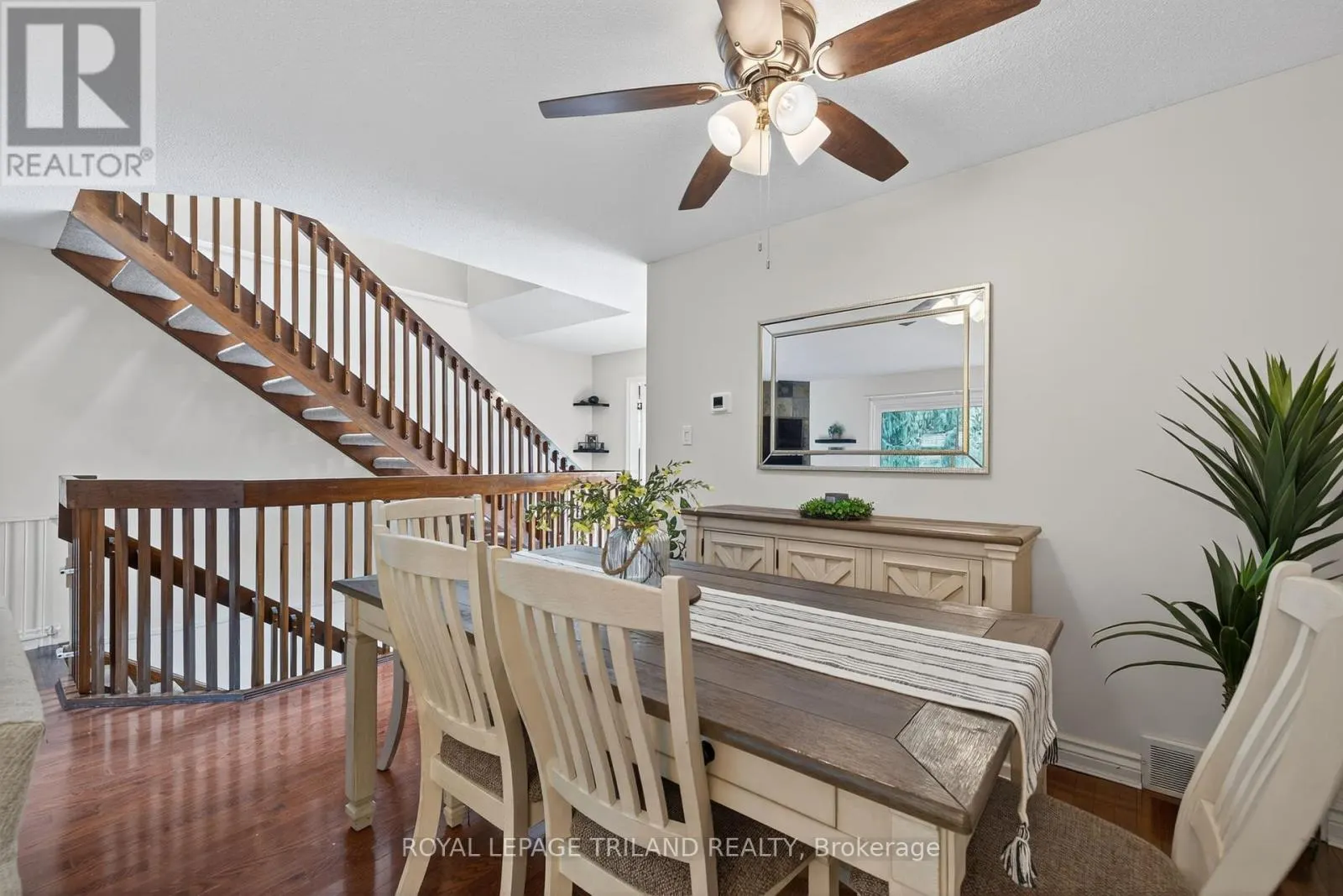 22 - 1399 COMMISSIONERS ROAD W, #22