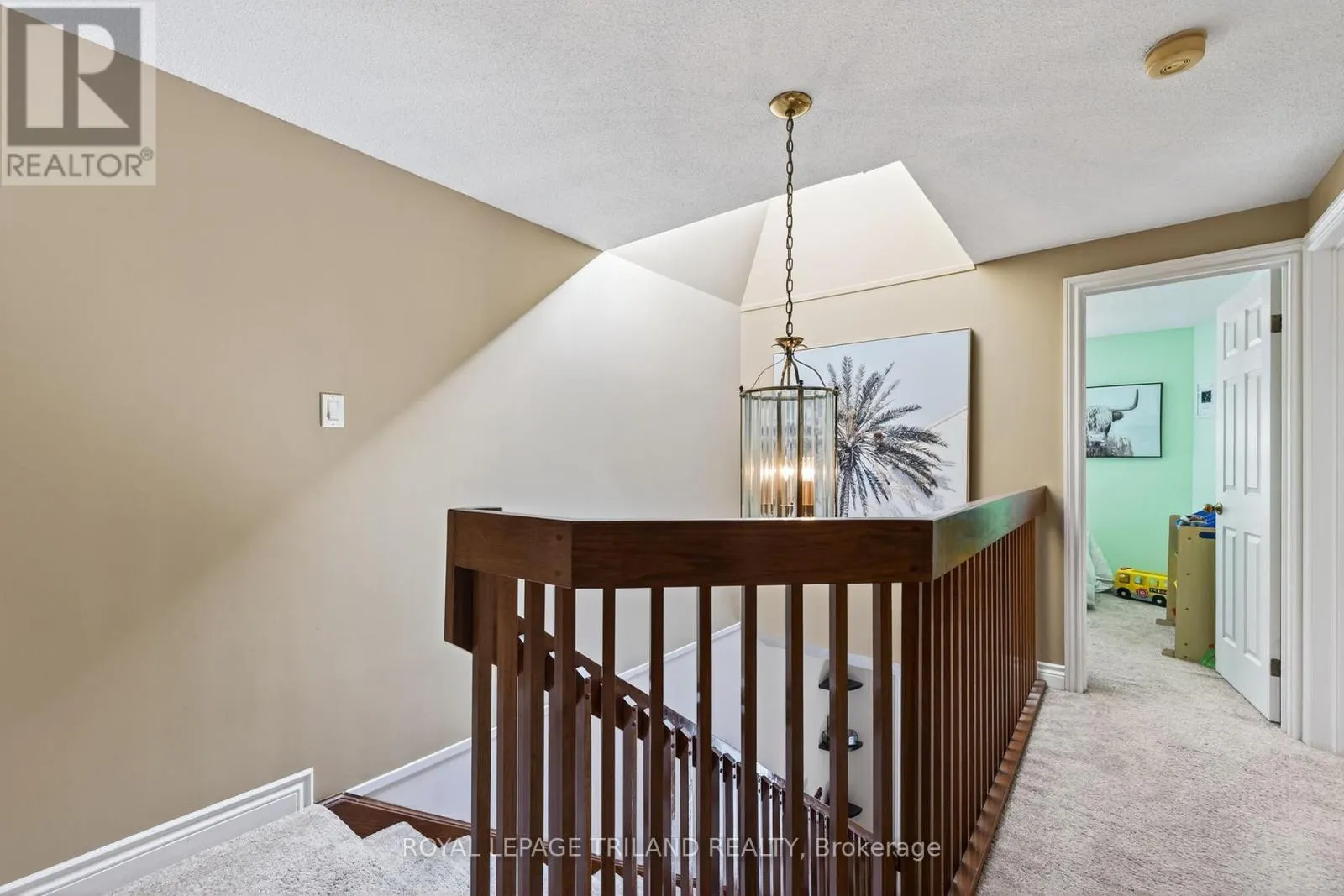 22 - 1399 COMMISSIONERS ROAD W, #22