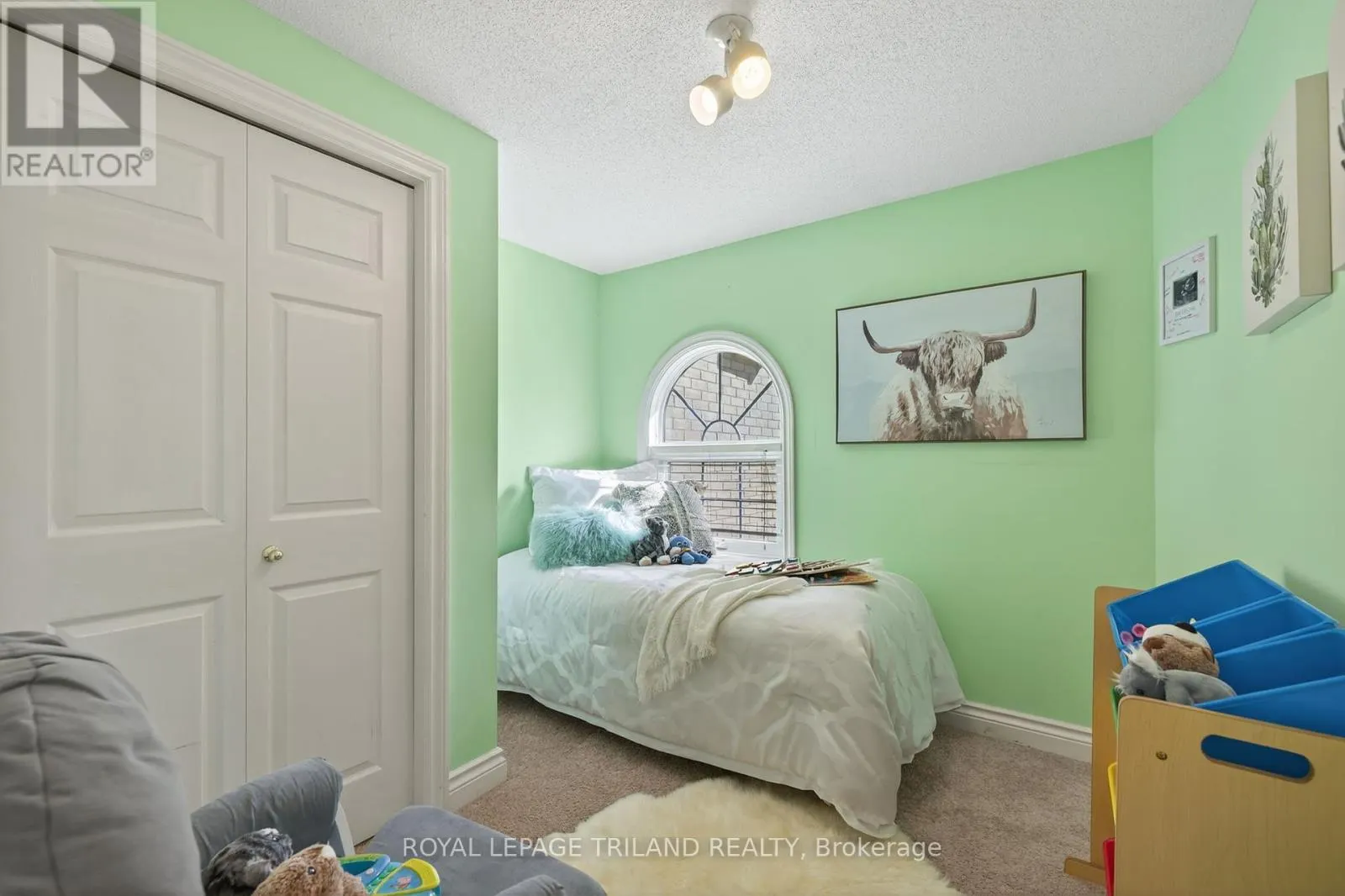 22 - 1399 COMMISSIONERS ROAD W, #22