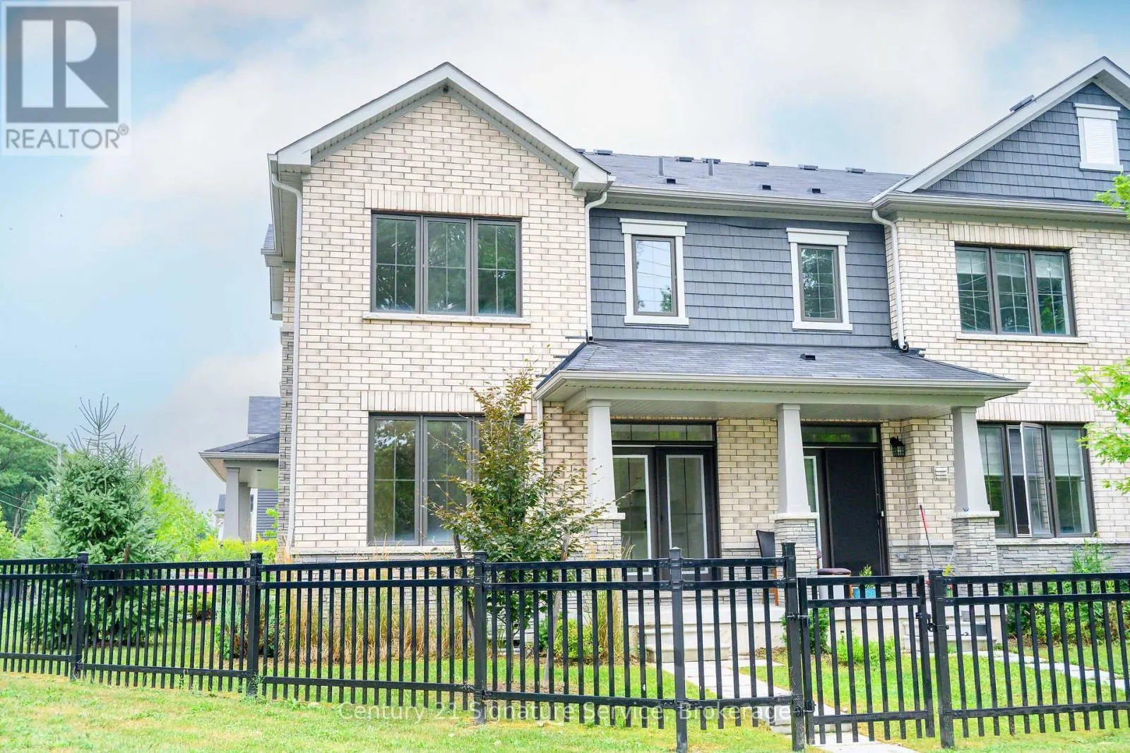 9 - 8273 TULIP TREE DRIVE