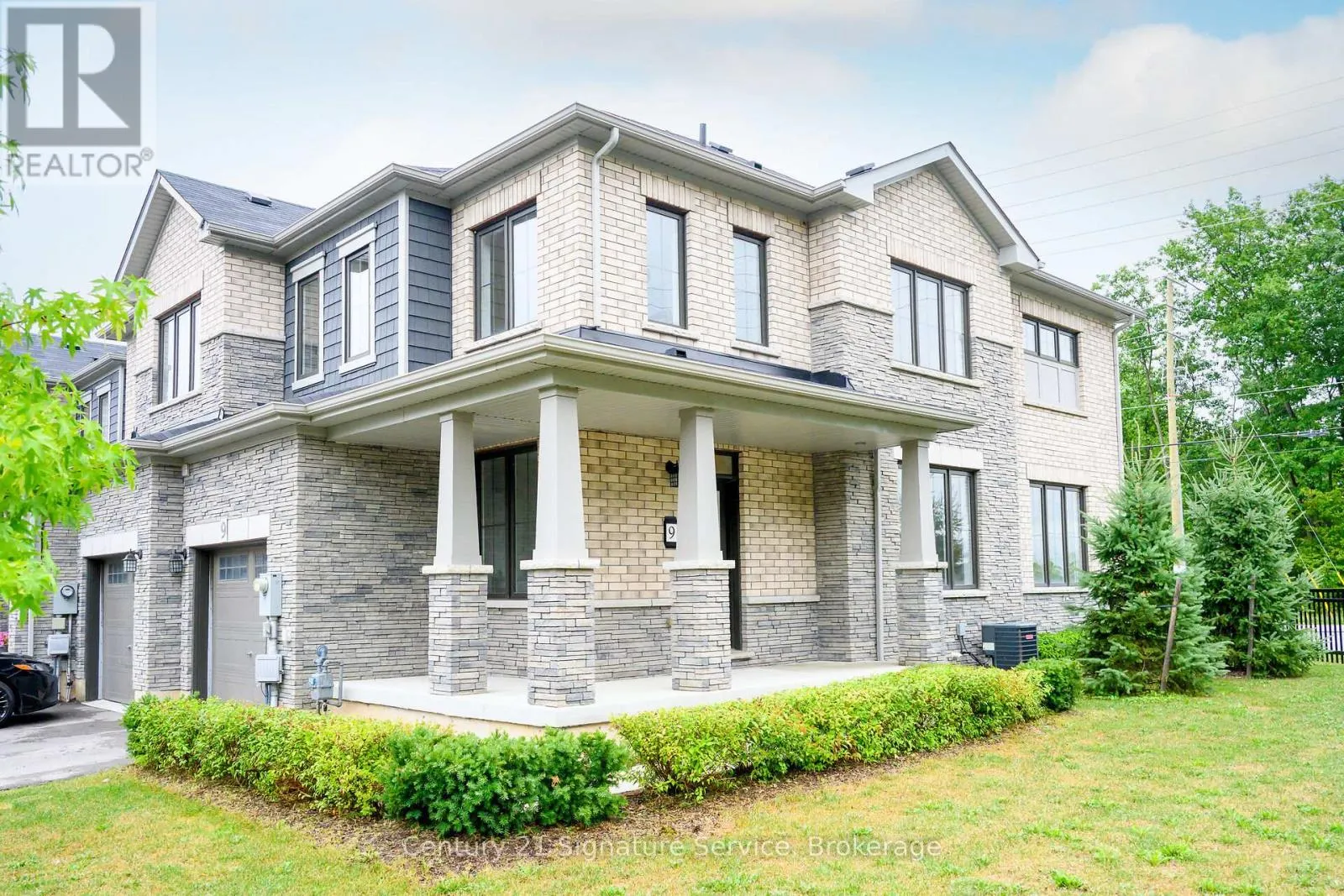 9 - 8273 TULIP TREE DRIVE