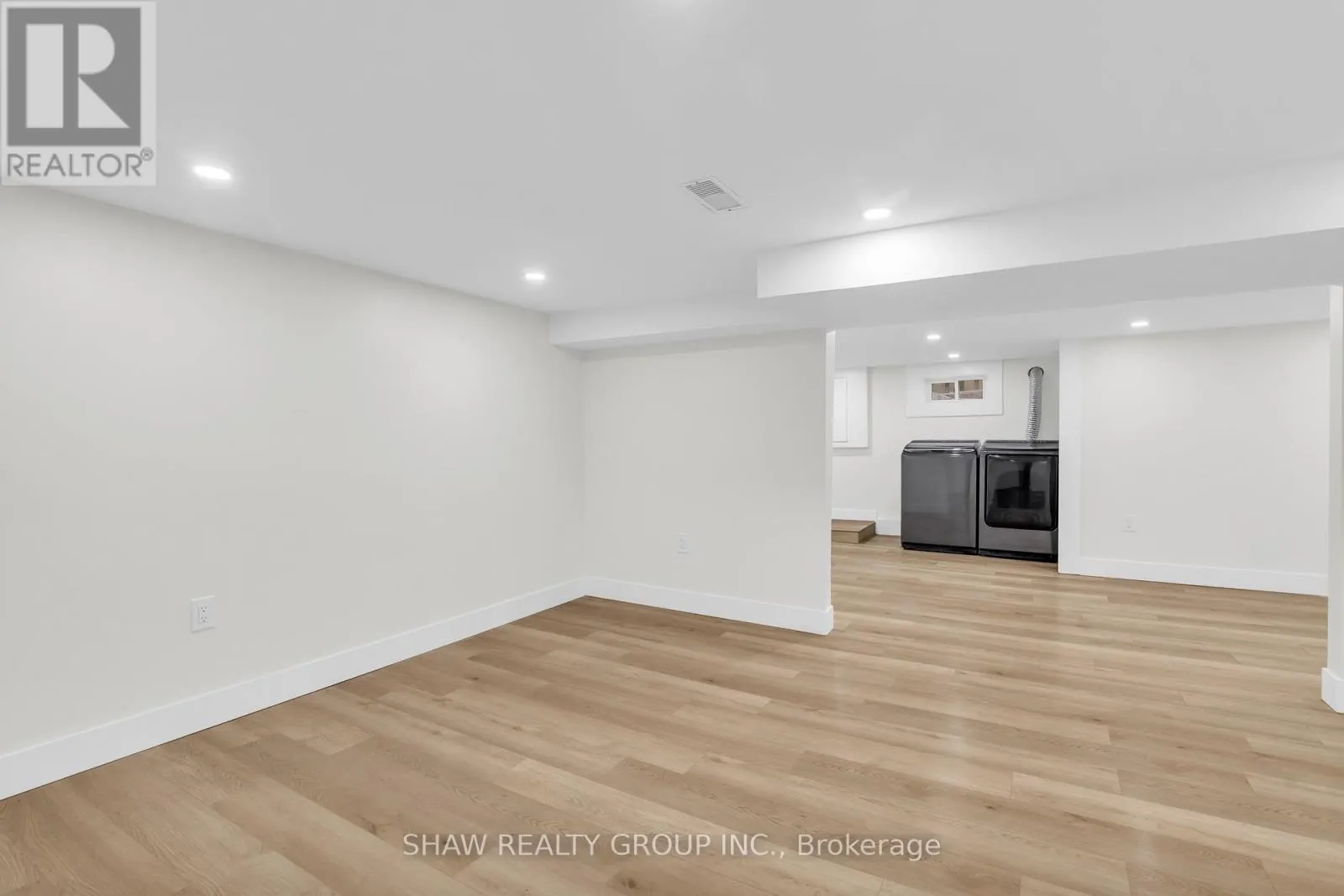 45 NORFOLK AVENUE