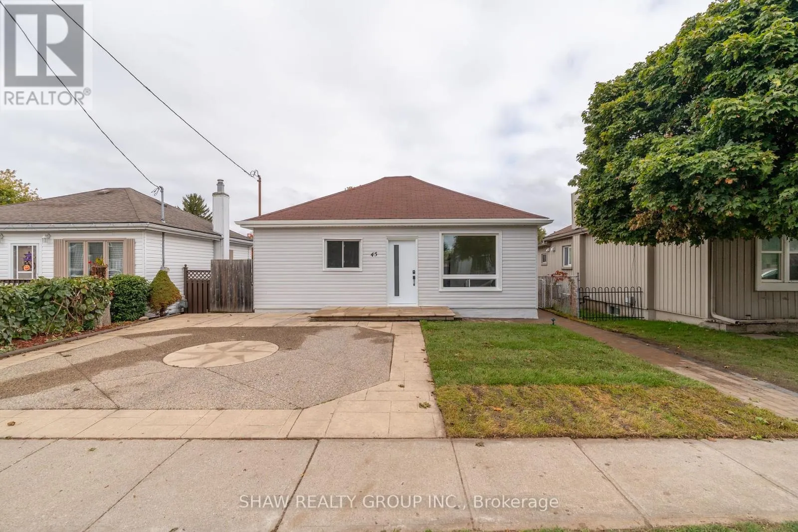 45 NORFOLK AVENUE