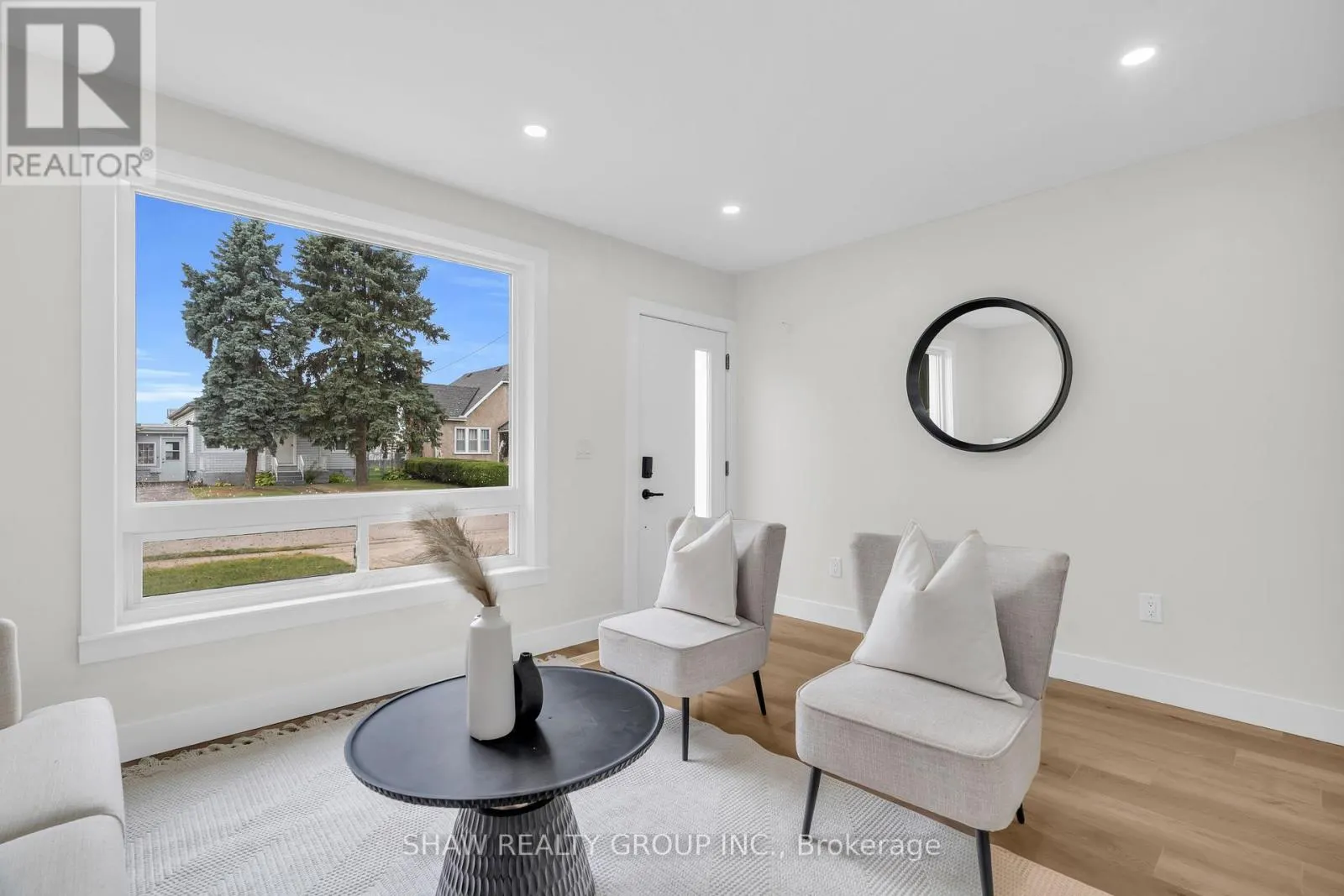 45 NORFOLK AVENUE