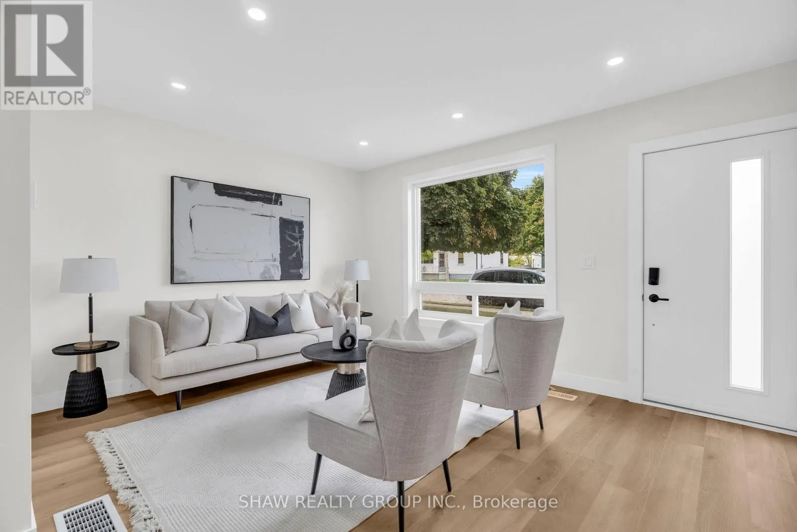 45 NORFOLK AVENUE