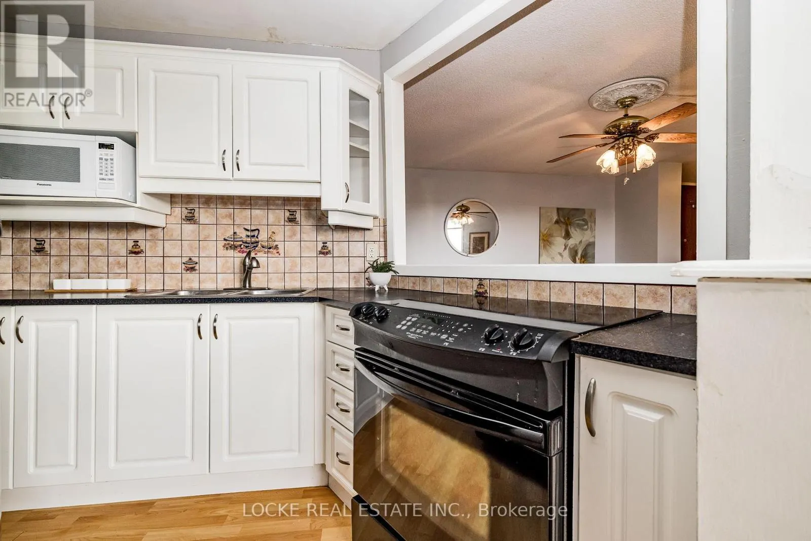 918 - 2020 JASMINE CRESCENT