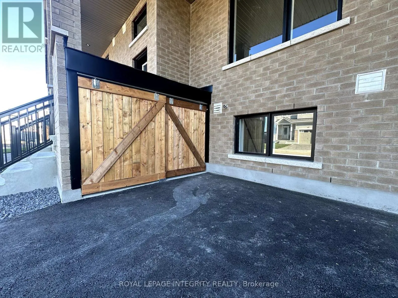 118 RYAN REYNOLDS WAY